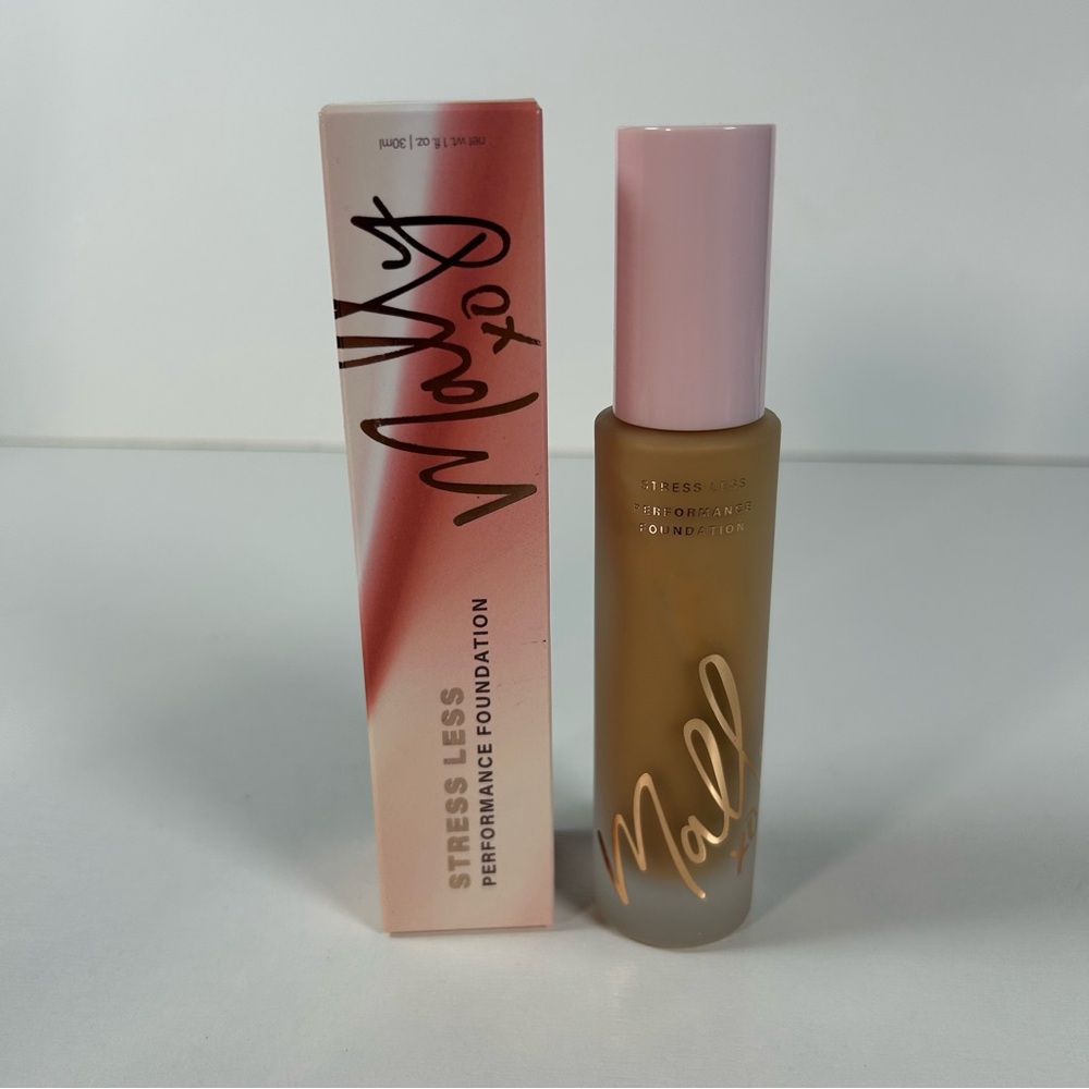 Mally Stress Less Performance Foundation Hydrating Brighten TAN 1 oz New in Box